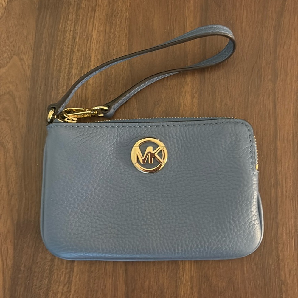 Michael Kors wristlet
